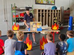 Kleiner Besuch im Gerätehaus